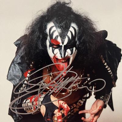 Kiss Gene Simmons signed photo