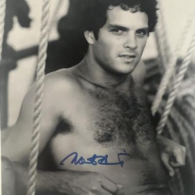 Martin Hewitt signed photo