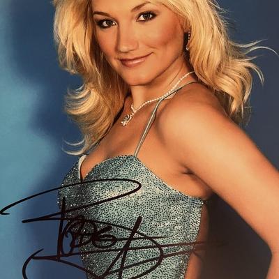 Brooke Hogan signed photo