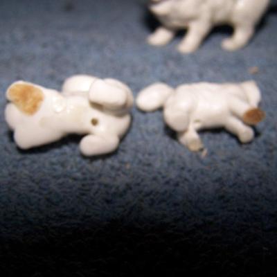LOT 76 SWEET MID CENTURY KITTIES