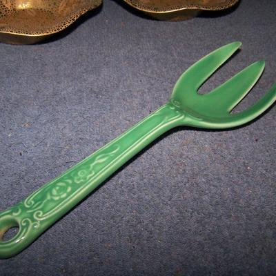 LOT 80 MORE GREAT VINTAGE KITCHEN STUFF