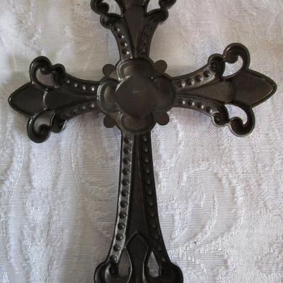 3 Crosses