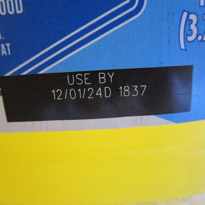 1 Gallon Kroger Vegetable oil