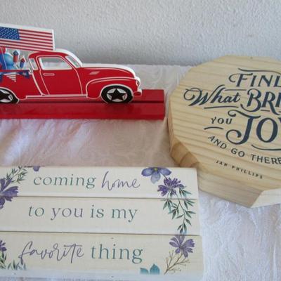Decorative plaques