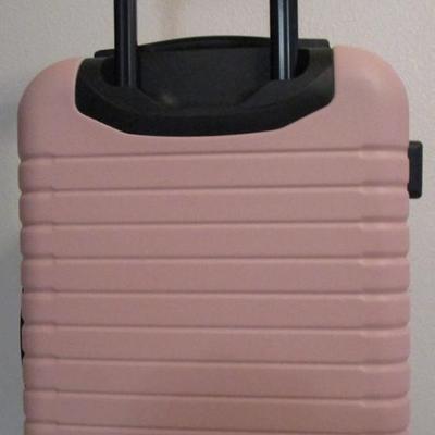 Hard shell suitcase