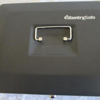 Sentry Safe Cash Box