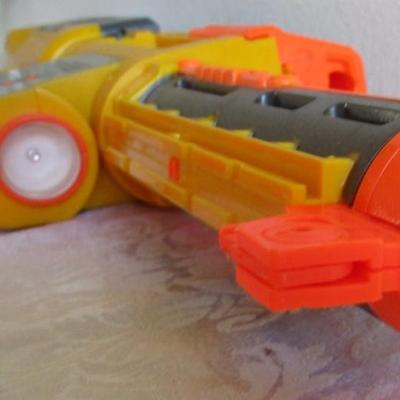 2 Nerf rifles