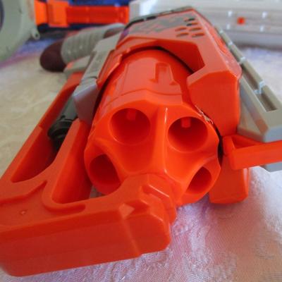 2 Nerf guns