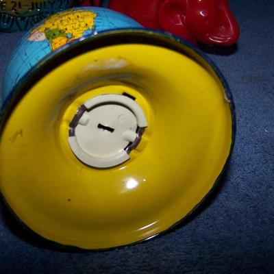 LOT 88 WONDERFUL MCM BANKS--SOME ADVERTISING