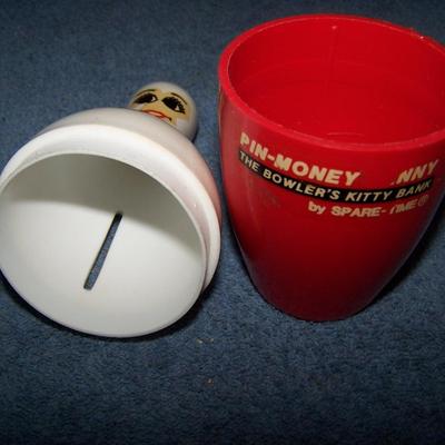 LOT 88 WONDERFUL MCM BANKS--SOME ADVERTISING