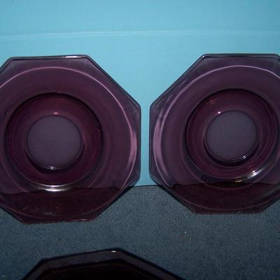 LOT 91 BEAUTIFUL MCM MOROCCAN AMETHYST & OTHER PURPLE GLASSWARE