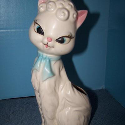 LOT 95 ADORABLE MCM CAT PLANTER & HEAD VASE