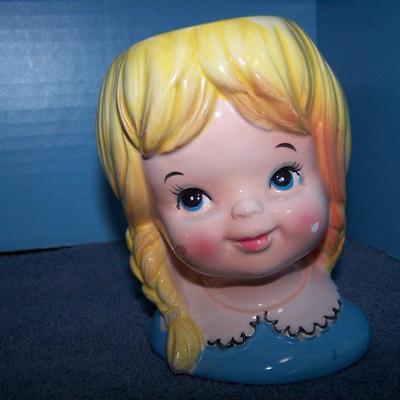 LOT 95 ADORABLE MCM CAT PLANTER & HEAD VASE