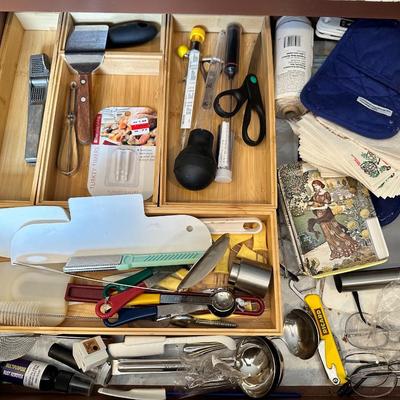 Lot of Kitchenware