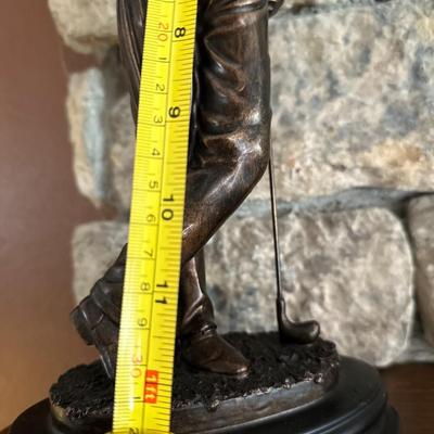 Deco 79 Poly-Stone Golfer