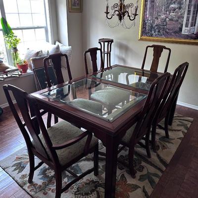 Dining Room Set w/ rug