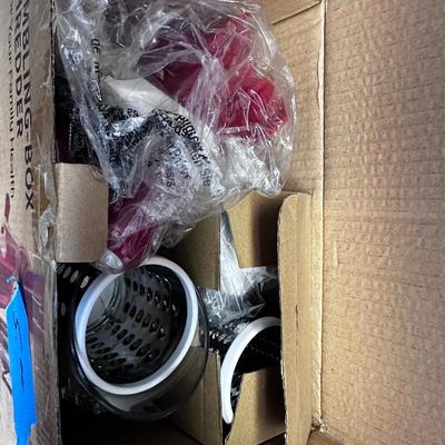 Lot of camping ware