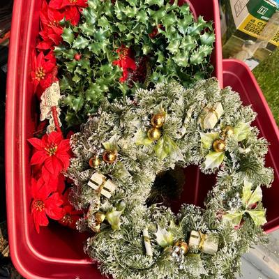 Lot of Wreath