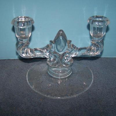 LOT 96 LOVELY VINTAGE GLASS CANDLESTICKS
