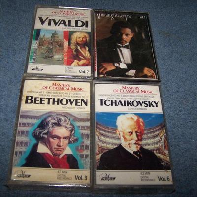 LOT 97 GREAT MUSICAL CASSETTES MAINLY CLASSICAL