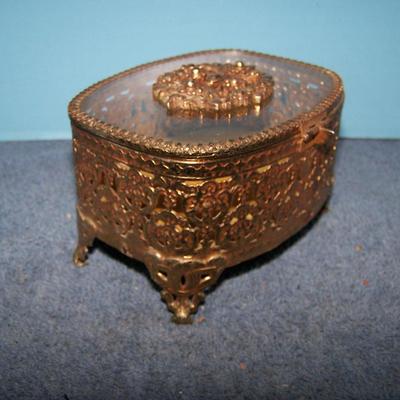 LOT 106 LOVELY VINTAGE DRESSER ITEMS---PERFUMES/BOX/POWDER