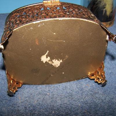 LOT 106 LOVELY VINTAGE DRESSER ITEMS---PERFUMES/BOX/POWDER
