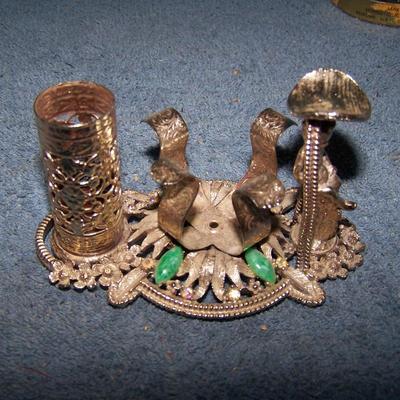 LOT 106 LOVELY VINTAGE DRESSER ITEMS---PERFUMES/BOX/POWDER