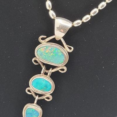 Cascading Three Opal Necklace 26gr