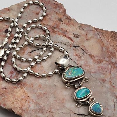 Cascading Three Opal Necklace 26gr
