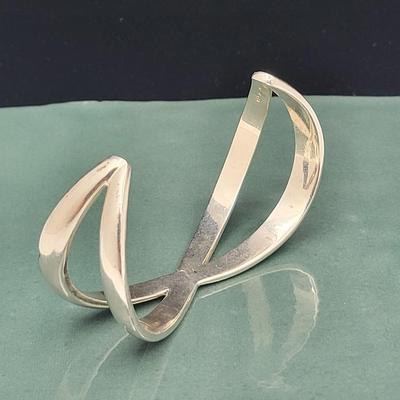 Designer E. Pearl Sterling Silver Criss-Cross Cuff 30gr