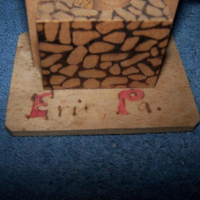LOT 117 GREAT VINTAGE US SOUVENIRS--EATES PARK/GRAND ISLAND/IOWA/CAVE OF WINDS