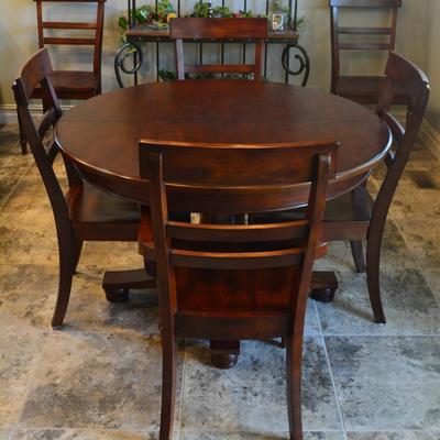 Dining Table & Chairs
