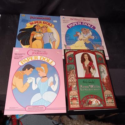 NEW DISNEY CHARACTERS PAPER DOLLS