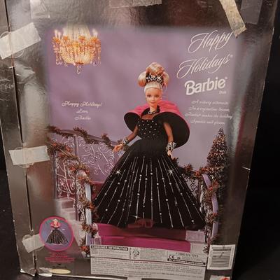 LIKE NEW SPECIAL EDITION HOLIDAY BARBIE