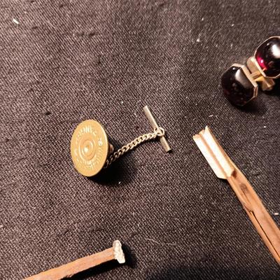 TIE TACKS AND CLIPS, SQUARE NAILS, BUSH CO RODEO TOKEN, CUFFLINKS AND SMALL PADLOCKS