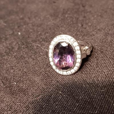 LADIES FASHION RINGS