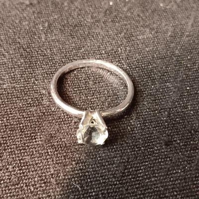LADIES FASHION RINGS