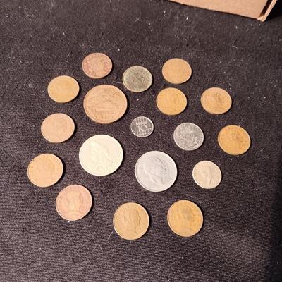 A COLLECTION OF FOREIGN COINS