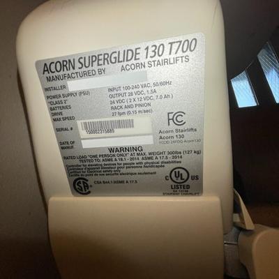 MOBILITY ELECTRIC ACORN SUPERGLIDE STAIR CHAIR LIFT