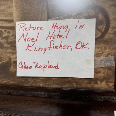 Noel Hotel Painting