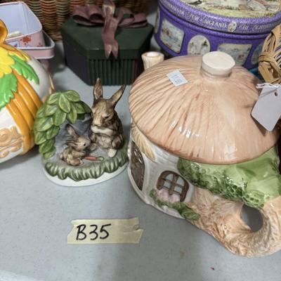 Halloween & Easter decor