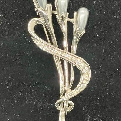 Silverine Rhinestone swirl Pin Brooch