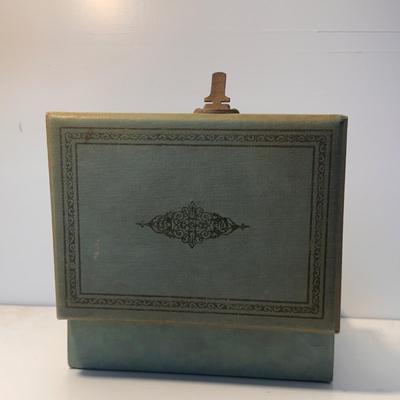 Vintage Clip-On Earrings and Jewelry Boxes (GB-DZ