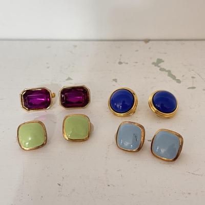 Vintage Clip-On Earrings and Jewelry Boxes (GB-DZ