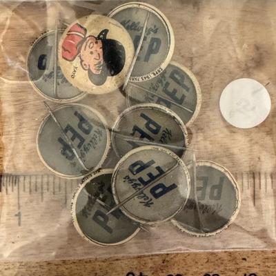 Chester Gump + cast buttons