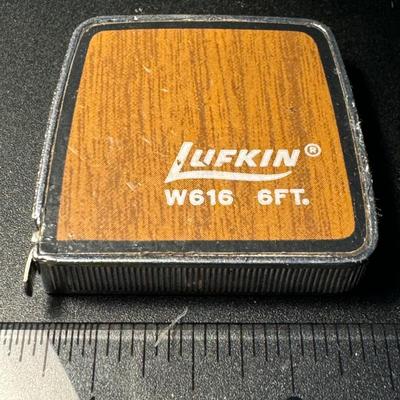 Wood grain lufkin W616 6ft tape measure