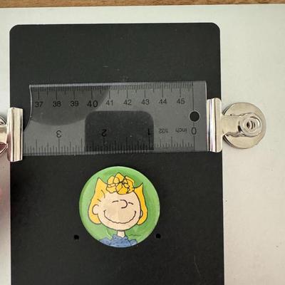 Peanuts / Charlie Brown - Sally Pin