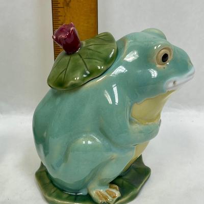 Vintage Majolica Style Glazed Ceramic Collectible Green Frog Creamer and Sugar Bowl