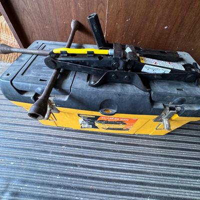 Tools & Fire Extinguisher