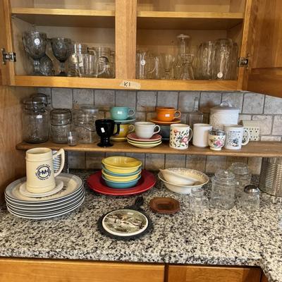 Misc. kitchen dishes